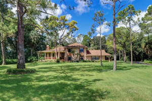 4922 HUBNER CIRCLE, SARASOTA, FL 34241 Sold 11/27/24