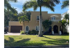 104 PALMERA BOULEVARD, SAINT PETERSBURG, FL 33704 Sold 12/12/24