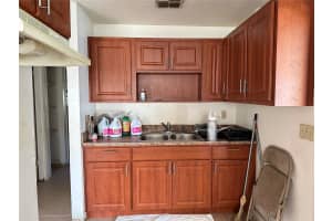 1085 LINCOLN TERRACE, WINTER GARDEN, FL 34787 Sold 01/23/25