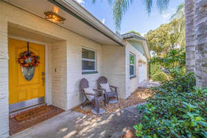 29702 66TH WAY, CLEARWATER, FL 33761 Sold 12/30/24