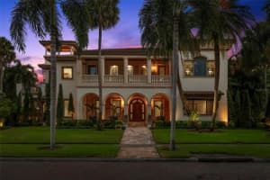 746 14TH AVENUE, SAINT PETERSBURG, FL 33701 Sold 01/06/25