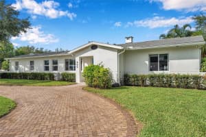 400 RAFAEL BOULEVARD, SAINT PETERSBURG, FL 33704 Sold 11/06/24