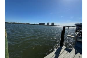 7827 9TH AVENUE, ST PETERSBURG, FL 33707 Sold 12/13/24