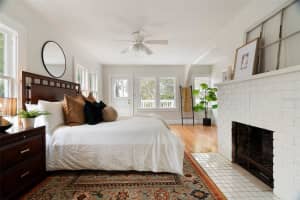 128 35TH AVENUE, SAINT PETERSBURG, FL 33704 Sold 12/23/24