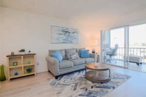 1 BOCA CIEGA POINT BOULEVARD, SAINT PETERSBURG, FL 33708 Sold 02/26/25