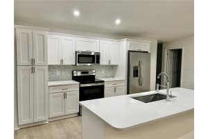 11332 PORTO COURT, ORLANDO, FL 32837 Sold 02/03/25