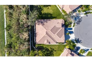 202 MYSTIC FALLS DRIVE, APOLLO BEACH, FL 33572 Sold 01/31/25