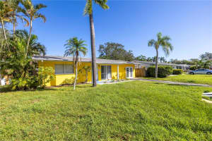 141 43RD AVENUE, SAINT PETERSBURG, FL 33703 Sold 01/06/25