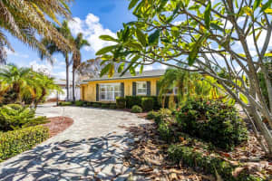 10203 3RD STREET, TREASURE ISLAND, FL 33706 Sold 10/25/24