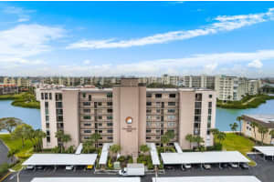 7600 SUN ISLAND DRIVE, SOUTH PASADENA, FL 33707 Sold 11/26/24