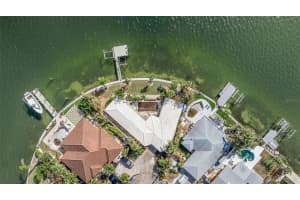 11050 7TH STREET, TREASURE ISLAND, FL 33706 Sold 01/22/25