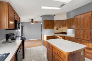 15514 PETTICOAT LANE, HUDSON, FL 34667 Sold 11/26/24