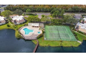 15224 POND WOODS DRIVE, TAMPA, FL 33618 Sold 12/17/24