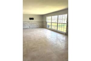 5256 DOVER ST NE, SAINT PETERSBURG, FL 33703 Sold 01/24/25