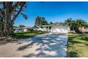 1624 ALGONQUIN DRIVE, CLEARWATER, FL 33755 Sold 11/26/24
