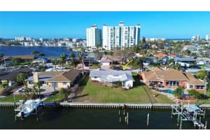 6371 2ND PALM POINT, ST PETE BEACH, FL 33706 Sold 11/08/24