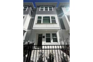 456 31ST LANE, SAINT PETERSBURG, FL 33713 Sold 02/26/25