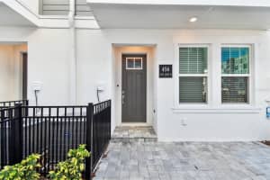 456 31ST LANE, SAINT PETERSBURG, FL 33713 Sold 02/26/25