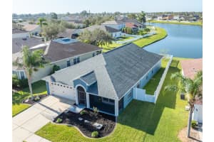 1810 RAVEN GLEN DR, RUSKIN, FL 33570 Sold 03/17/25