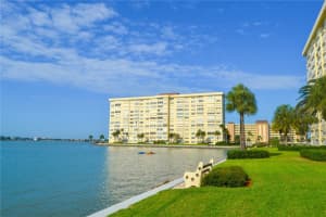 4750 COVE CIRCLE, SAINT PETERSBURG, FL 33708 Sold 02/11/25