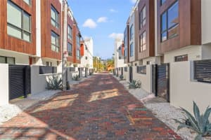 140 8TH STREET, SAINT PETERSBURG, FL 33701 Sold 12/06/24
