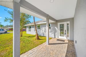9380 RUSTIC PINES BOULEVARD, SEMINOLE, FL 33776 Sold 12/11/24