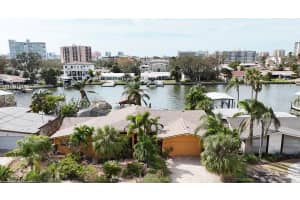 118 WINDWARD ISLAND, CLEARWATER BEACH, FL 33767 Sold 12/06/24