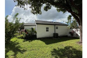 1114 VIRGINIA AVENUE, SAINT CLOUD, FL 34769 Sold 11/14/24
