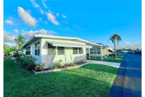 9900 ULMERTON ROAD, LARGO, FL 33771 Sold 04/08/25