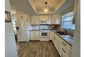 304 46TH AVENUE TERRACE, BRADENTON, FL 34207 Sold 06/16/25