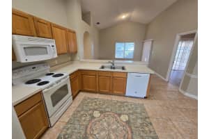 2466 SHELBY CIRCLE, KISSIMMEE, FL 34743 Sold 11/12/24