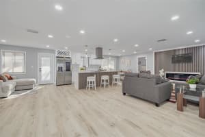 1005 OAKVIEW AVENUE, CLEARWATER, FL 33756 Sold 11/13/24