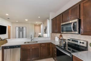8331 54TH LOOP, OCALA, FL 34481 Sold 04/28/25