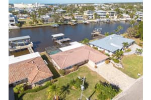 2292 EDYTHE DRIVE, DUNEDIN, FL 34698 Sold 12/31/24