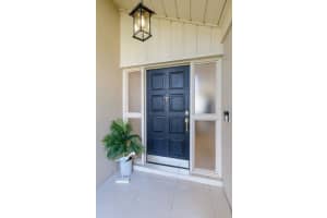 2817 LUCE DRIVE, CLEARWATER, FL 33761 Sold 11/22/24