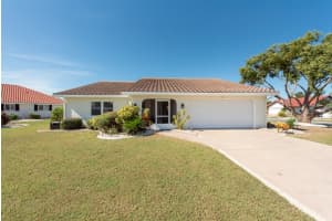 701 Westmont Way, SUN CITY CENTER