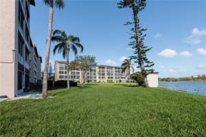 3975 LAKE BAYSHORE DRIVE, BRADENTON, FL 34205 Sold 12/23/24