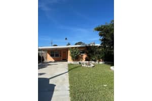 4018 INDIANAPOLIS STREET, SAINT PETERSBURG, FL 33703 Sold 11/13/24
