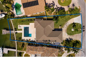 10390 PARADISE BOULEVARD, TREASURE ISLAND, FL 33706 Sold 01/16/25