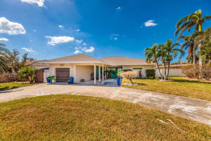 10390 PARADISE BOULEVARD, TREASURE ISLAND, FL 33706 Sold 01/16/25