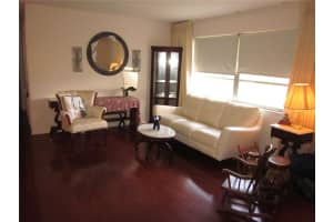 688 GERSHWIN DRIVE, LARGO, FL 33771 Sold 01/03/25