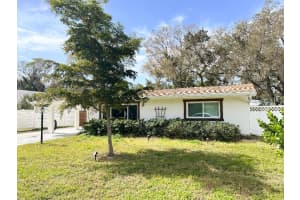 2600 ROBINSON AVENUE, SARASOTA, FL 34232 Sold 03/24/25