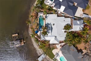1828 VENETIAN POINT DRIVE, CLEARWATER, FL 33755 Sold 04/11/25