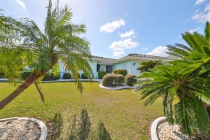 1630 WOODMAR DRIVE, SUN CITY CENTER, FL 33573 Sold 05/15/25