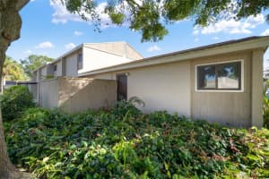 8702 PLUM LANE, TEMPLE TERRACE, FL 33637 Sold 01/24/25