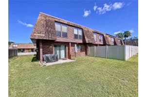 1836 CRYSTAL LAKE DRIVE, LAKELAND, FL 33801 Sold 01/08/25