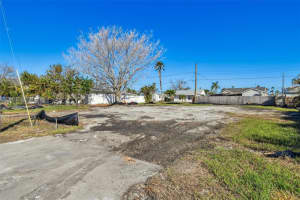 14085 W Parsley Dr Madeira Beach, FL 33708 Sold 09/19/25