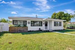 6670 3RD AVENUE, ST PETERSBURG, FL 33710 Sold 11/28/24