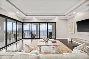 5707 YEATS MANOR DRIVE, TAMPA, FL 33616 Sold 12/27/24