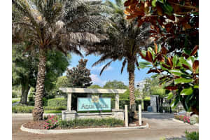 1225 SUNSET LANE, DUNEDIN, FL 34698 Sold 11/21/24